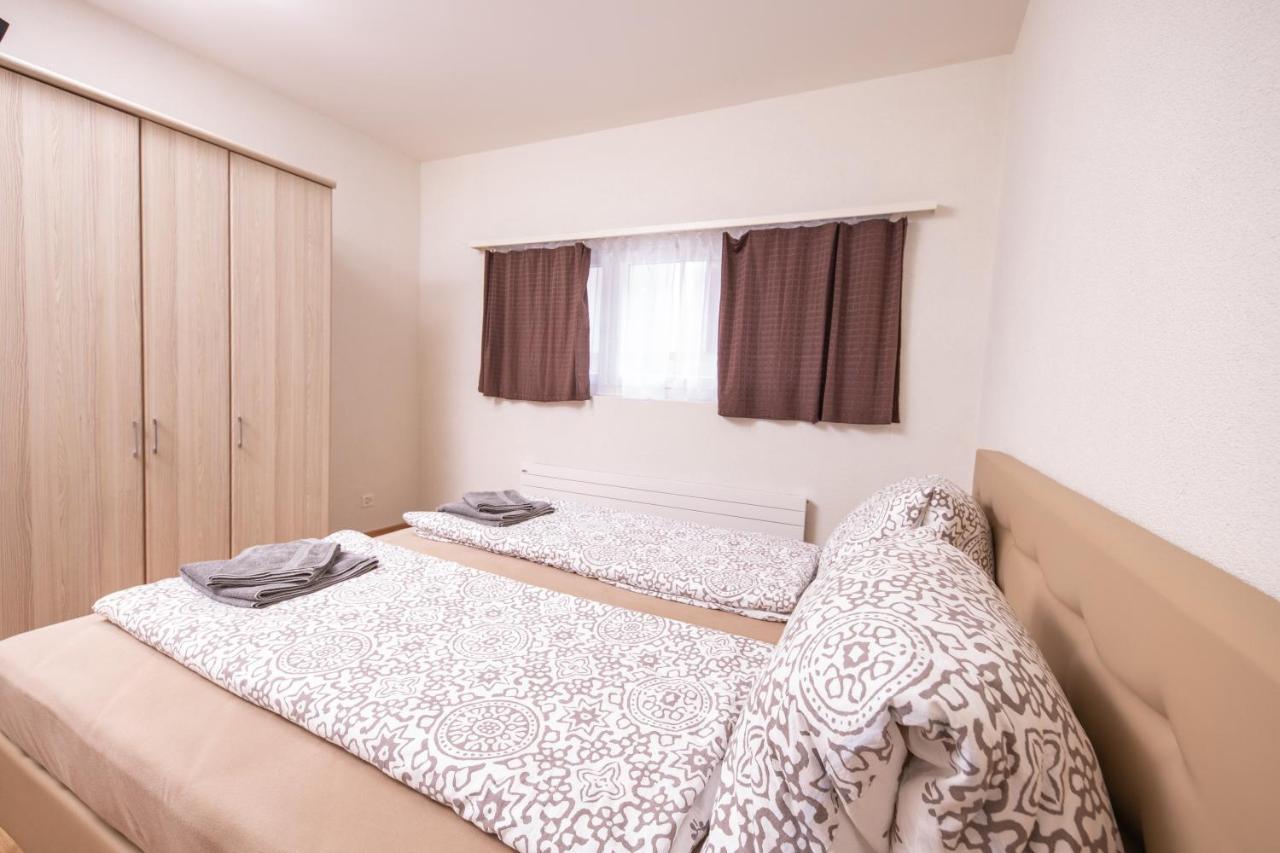 Апартаменты Haus Astoria Саас-Грунд Экстерьер фото